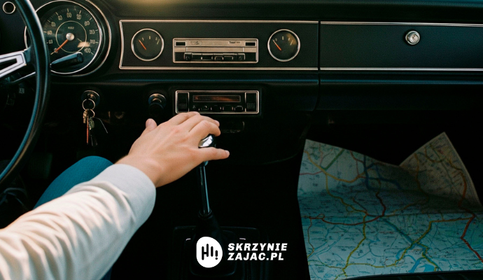 7 nawyków kierowców, które niszczą skrzynię biegów